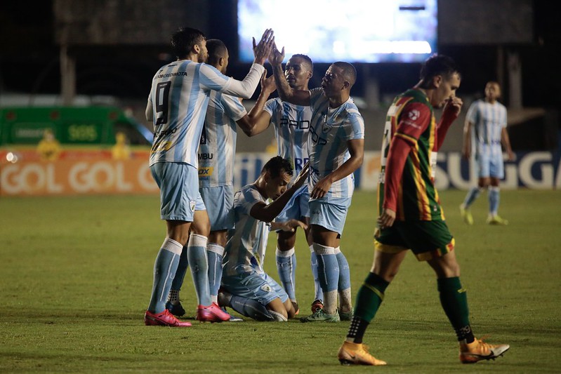 Depois de sonhar com acesso à Série A, Sampaio começa a brigar para sua permanência na Série B