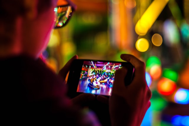 Pesquisa mostra que 77% dos brasileiros adultos estão jogando regularmente pelo celular