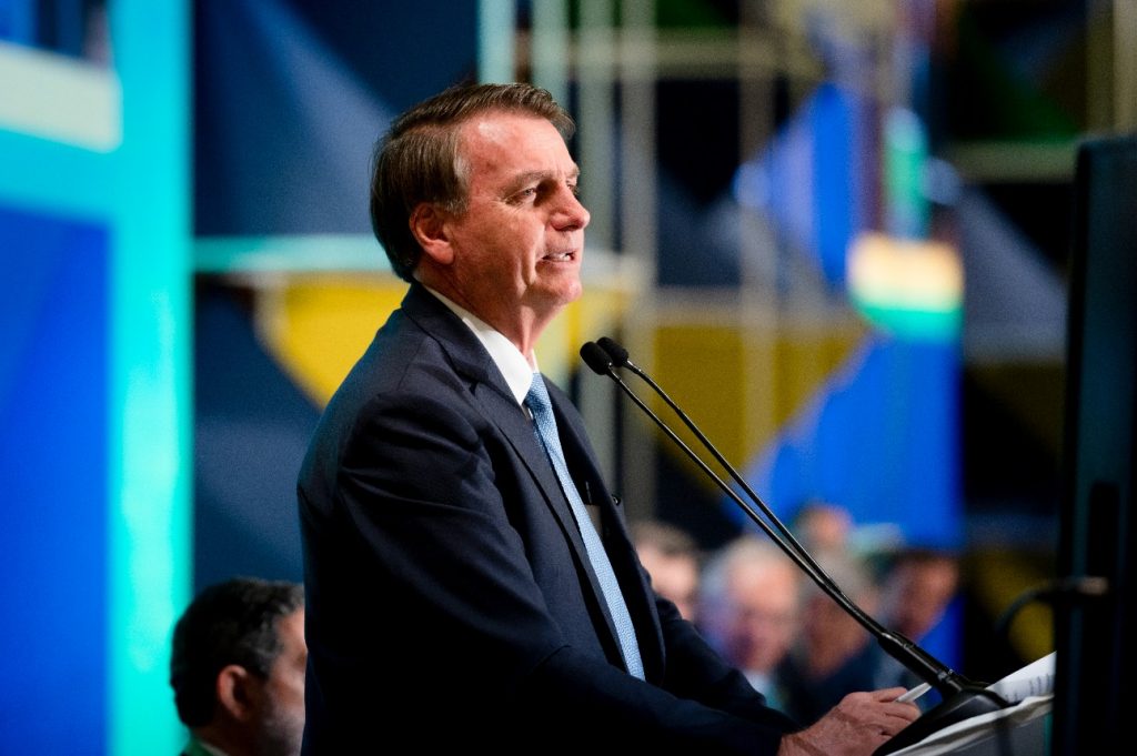 Presidente Jair Bolsonaro sanciona Orçamento de 2022, com vetos