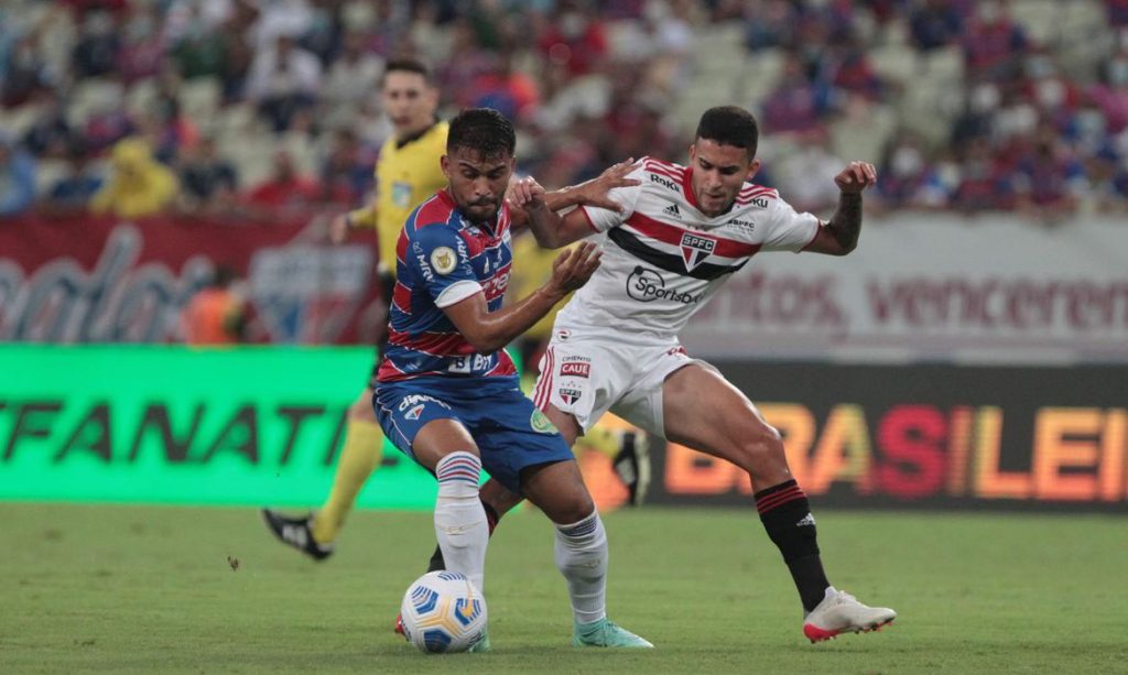 São Paulo evita derrota com gol nos acréscimos e fica num empate de 1 a 1 com o Fortaleza
