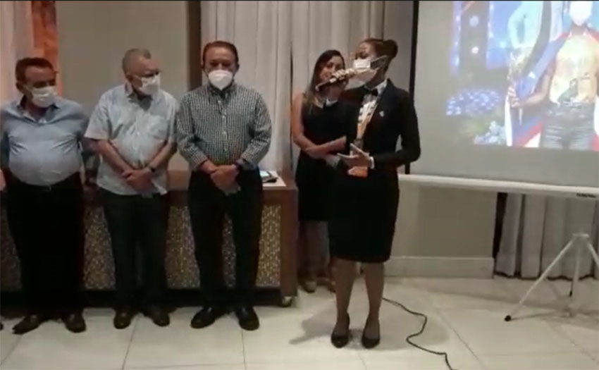 Senac presta homenagem a aluna do Restaurante Escola que conquistou Medalha de Ouro