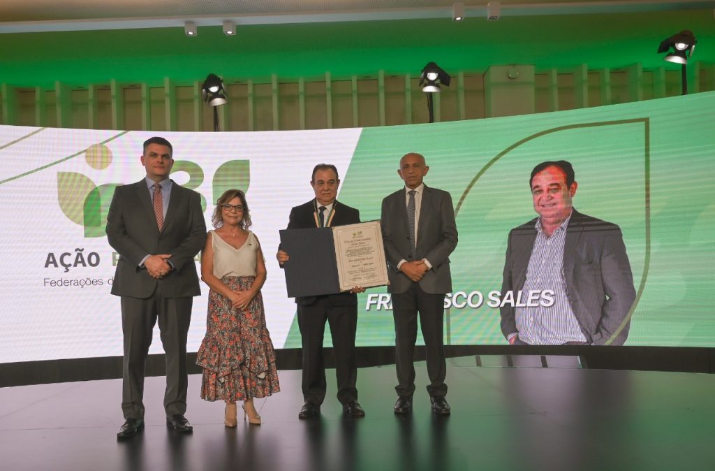 Vice-presidente da Federação das Indústrias do Maranhão recebe Ordem do Mérito Amazônico na CNI