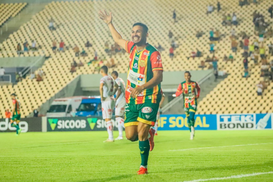 Sampaio derrota o Vila Nova e sobe para a décima posição na tabela de classificação da Série B