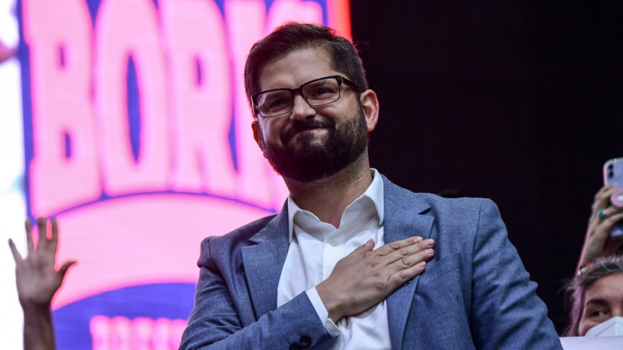 Candidato de esquerda vence eleição no Chile com mais de 55,8% dos votos