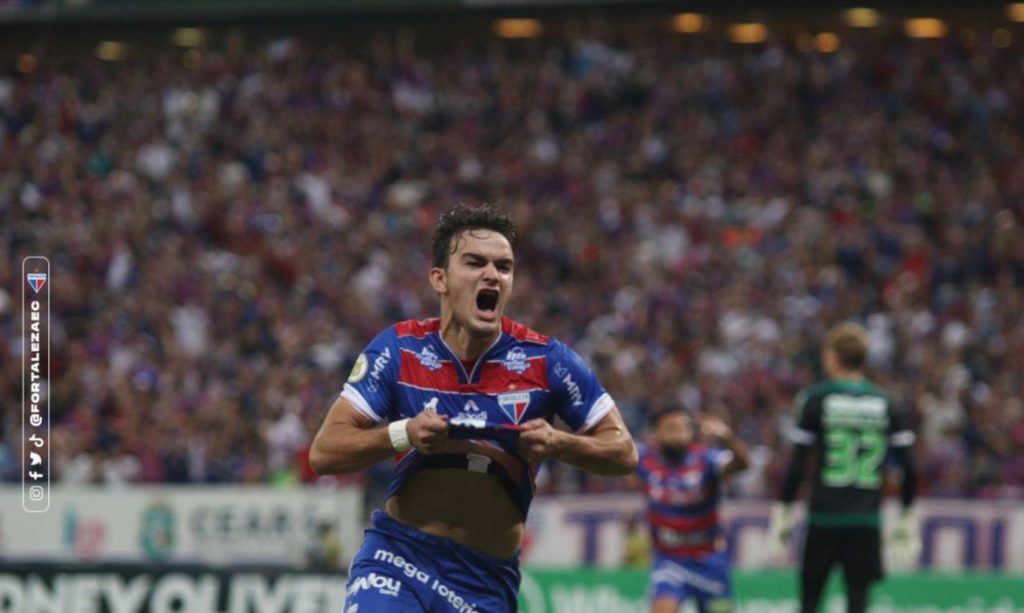 Fortaleza vence Clássico Rei, Bahia perde para Furacão e deu empate em Goiás
