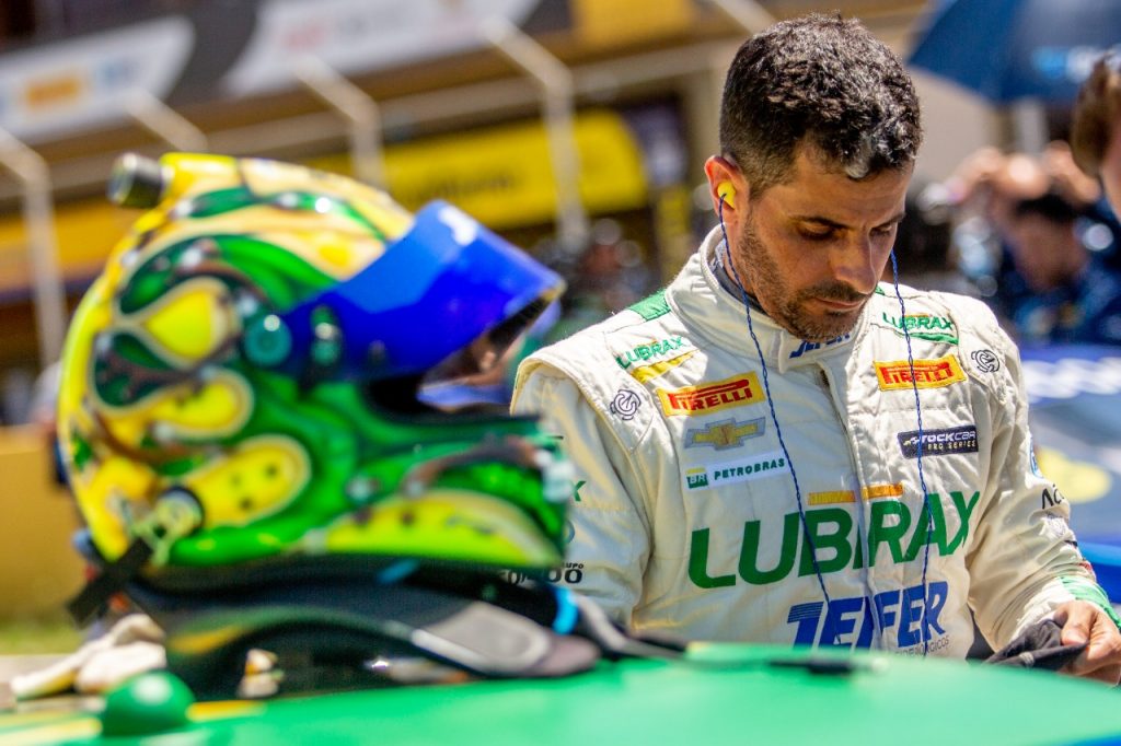 Após pódio no Rio Grande do Sul, Júlio Campos quer fechar temporada da Stock Car em alta