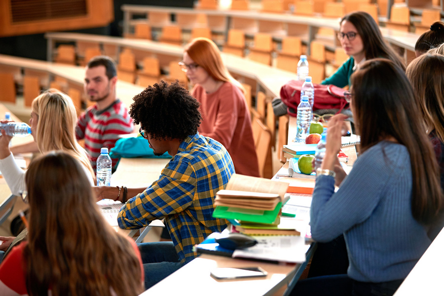 Abertura de vagas para ensino superior registra recorde no ano de 2021