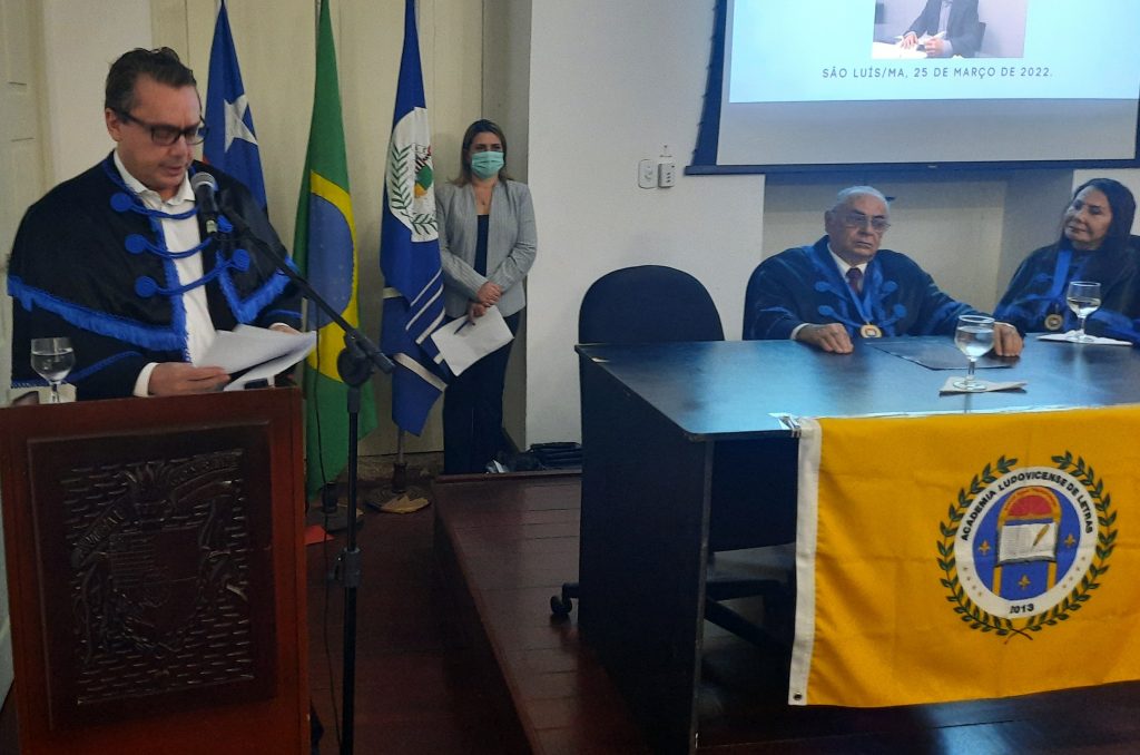 Advogado e escritor Alexandre Lago toma posse na Academia Ludovicense de Letras