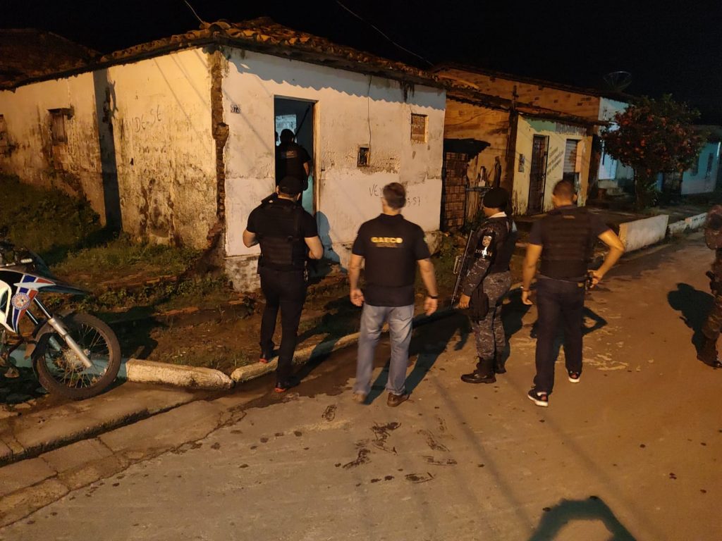 Gaeco realiza operação Descomando para combater tráfico de drogas em Viana, Cajari e Matinha