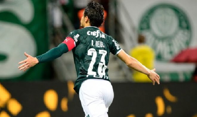 Palmeiras derrota Santos e se mantém como único time invicto no Campeonato Paulista