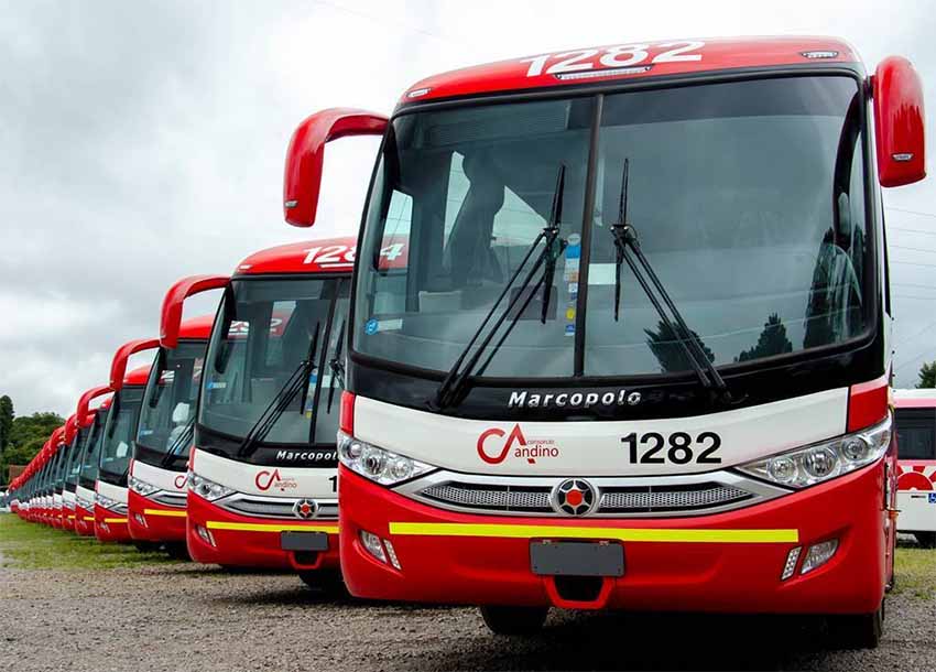 Mercedes-Benz exporta 328 ônibus para serviço de fretamento em mineração no Chile