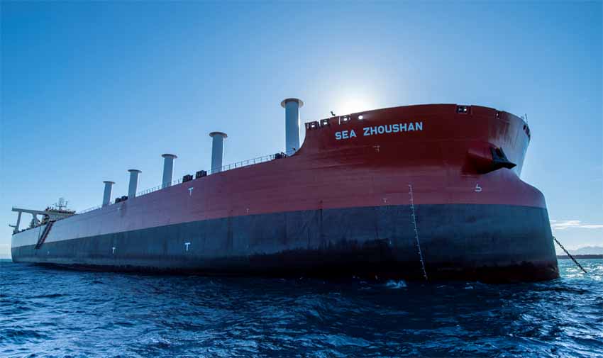 Terminal de Ponta da Madeira recebe primeiro navio mineraleiro do mundo com velas rotativas