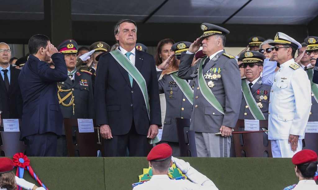 Polícia Federal diz que Jair Bolsonaro atuou de forma “direta e efetiva” para tentar um golpe