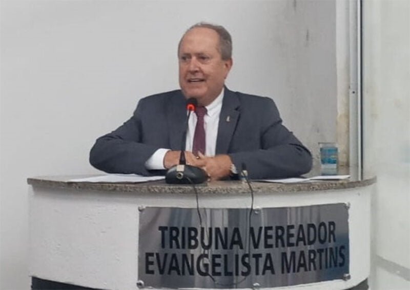 Procurador-geral de Justiça e promotores recebem título de cidadania na Câmara de Caxias