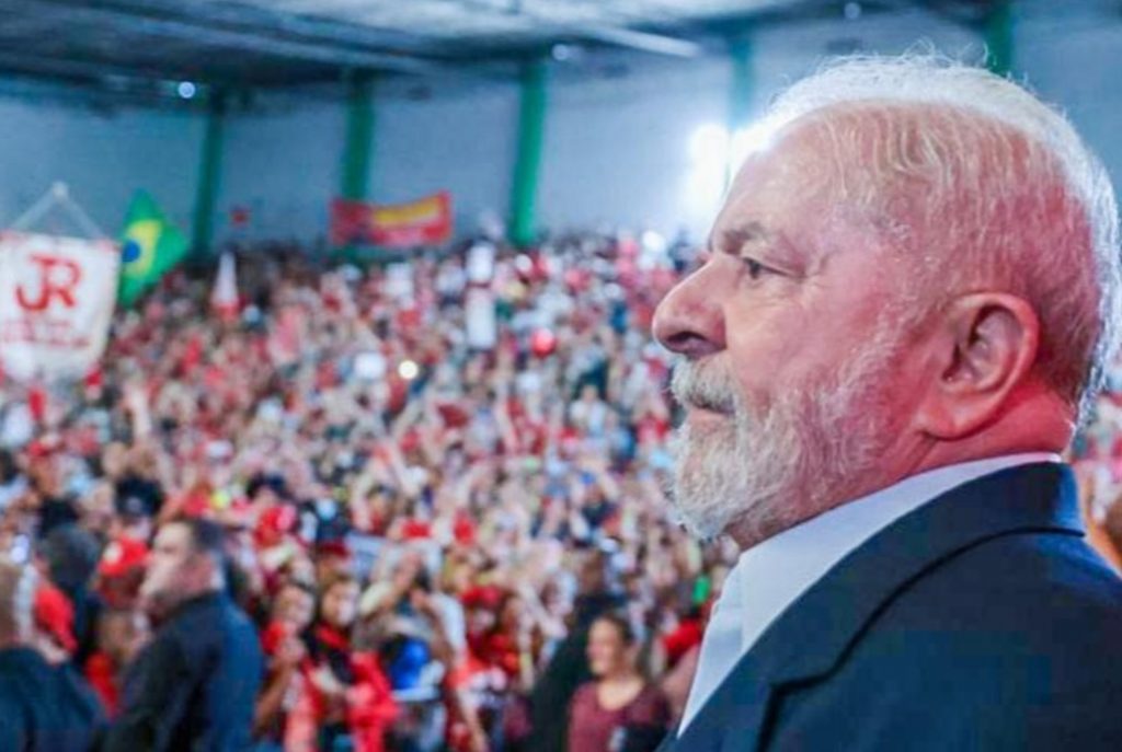 “Num governo meu, não teriam morrido 660 mil por causa da Covid”, diz ex-presidente Lula em Juiz de Fora