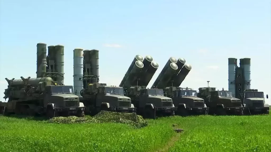 Mísseis russos atingem local de concentração de mercenários estrangeiros na região de Odessa