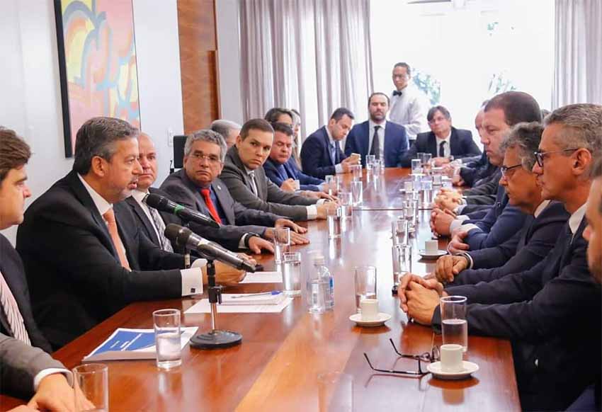 Presidente do Sindcombustíveis, Domingos Júnior, participa de reunião sobre ICMS com Bolsonaro e Lira