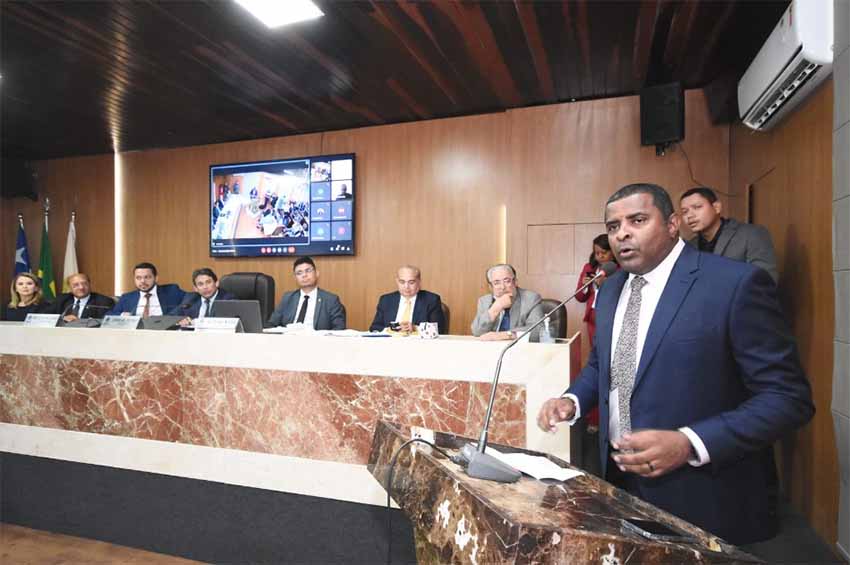 Fábio Câmara volta à Câmara Municipal para substituir Ivaldo Rodrigues por 121dias