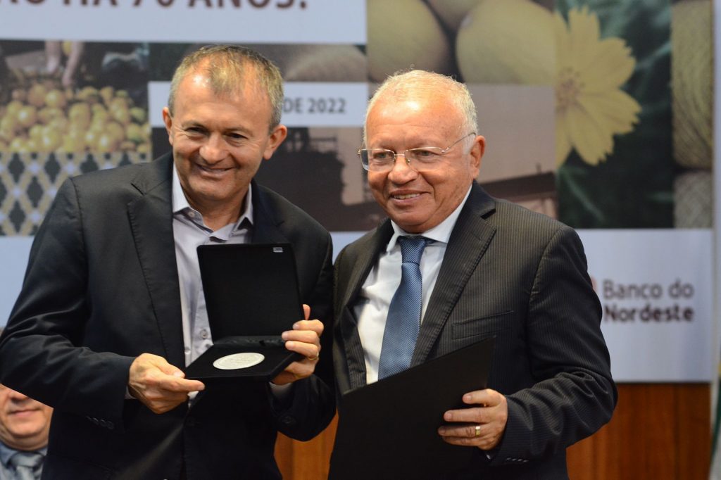 Empresário Ilson Mateus é homenageado na comemoração dos 70 anos do Banco do Nordeste