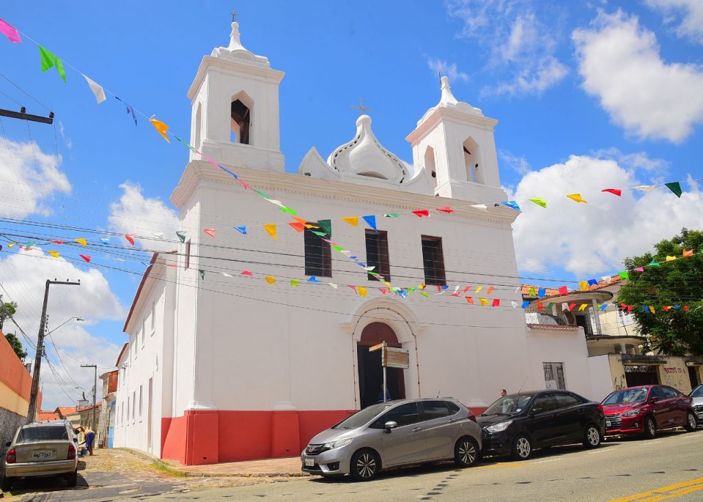 Obras de conservação da Igreja de Nossa Senhora do Rosário dos Pretos entregues a tempo dos festejos de São Benedito