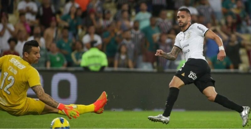 Corinthians consegue gol de empate no fim do jogo contra o Fluminense no Maracanã