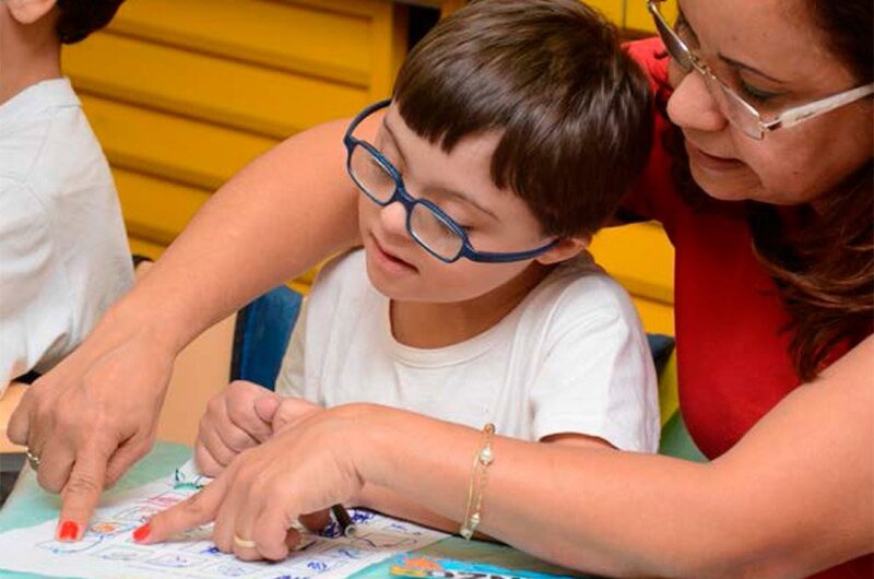 Município de João Lisboa é condenado a reduzir carga horária de servidora que tem filha com Síndrome de Down