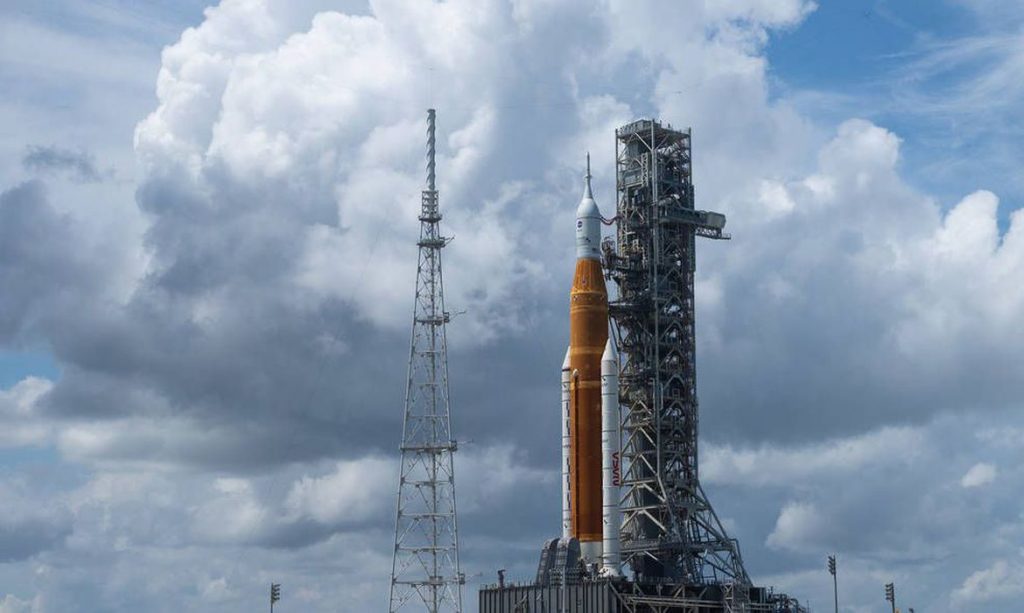 Nasa adia novamente lançamento de foguete à Lua previsto para este sábado
