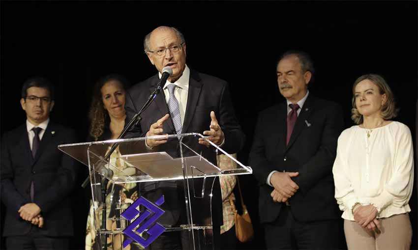 Recomposição do Orçamento para 2023 é prioridade, diz Geraldo Alckmin