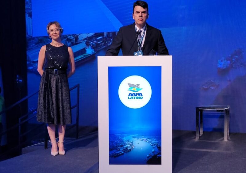 Porto do Itaqui recebe Troféu Prêmio de Excelência da Indústria Portuária 2022