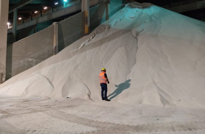 Ministério da Agricultura realiza décima força-tarefa do ano com apreensão de fertilizantes irregulares