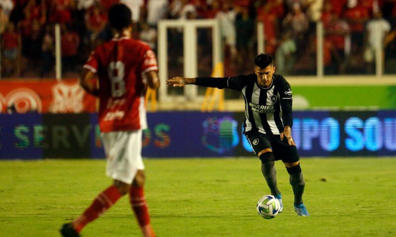 Botafogo empata com Sergipe no último lance do jogo e avança na Copa do Brasil