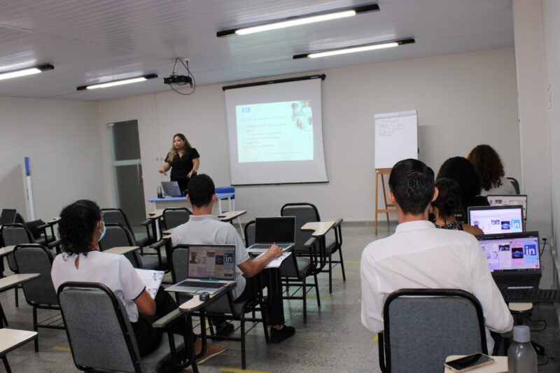 Curso do IEL capacita líderes a gerir times ágeis em ambientes dinâmicos