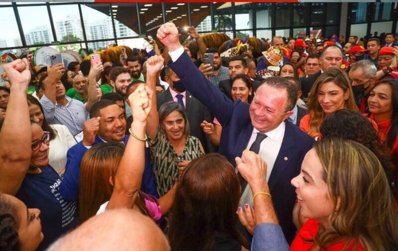 Carlos Brandão é aprovado por mais de dois terços da população, segundo Econométrica