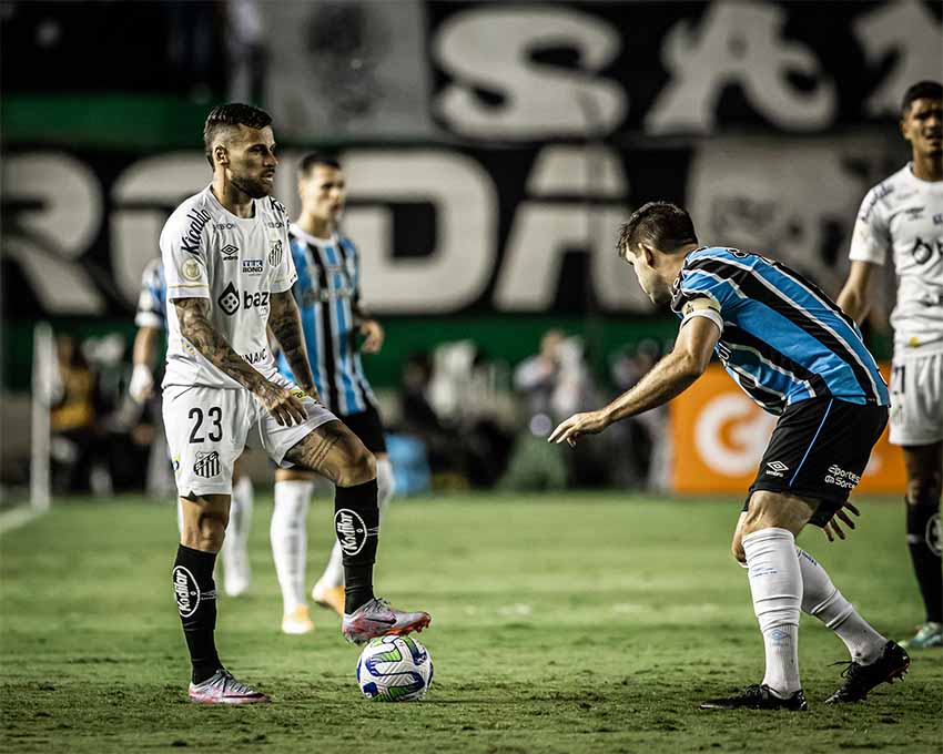 Grêmio e Santos fecham a primeira rodada com vitória dos gaúchos