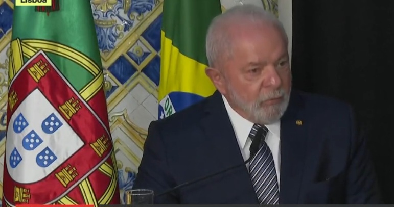 Lula agora diz que nunca igualou responsabilidades pela guerra