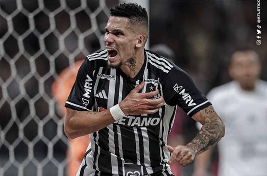 Corinthians não suporta pressão e perde para o Atlético Mineiro