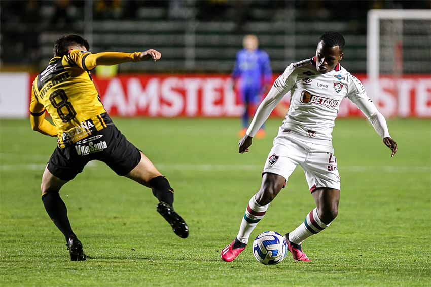 Fluminense perde para The Strongest e Internacional derrota Metropolitanos