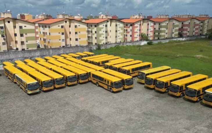 Prefeitura libera para circular, em junho, 16 dos 56 ônibus escolares recebidos em 2022