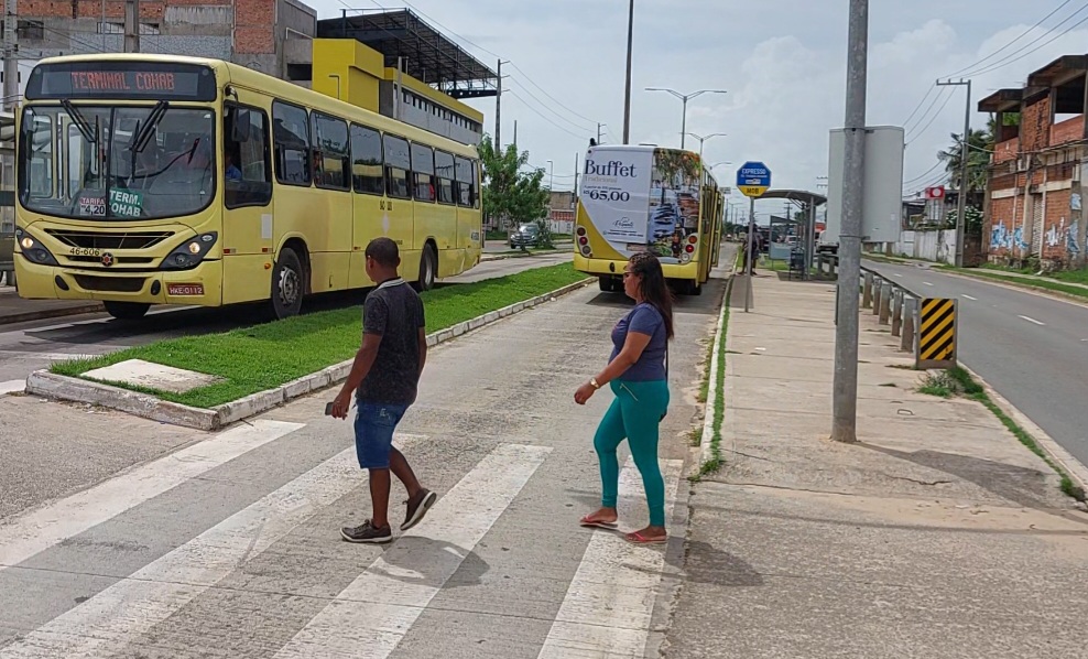 Carlos Brandão diz que projeto do BRT é inviável, por isto mandou readequar a Estrada do Araçagi