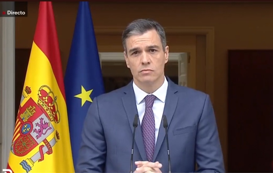 Premiê espanhol dissolve parlamento e convoca eleições antecipadas para 23 de julho