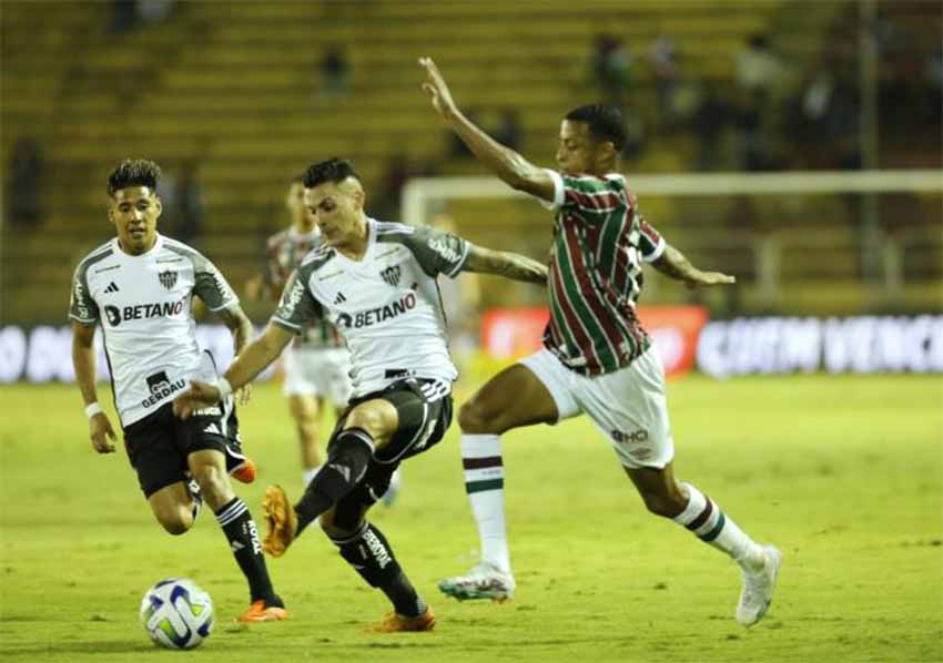 Atlético Mineiro empata com Fluminense e Cruzeiro perde para o Fortaleza
