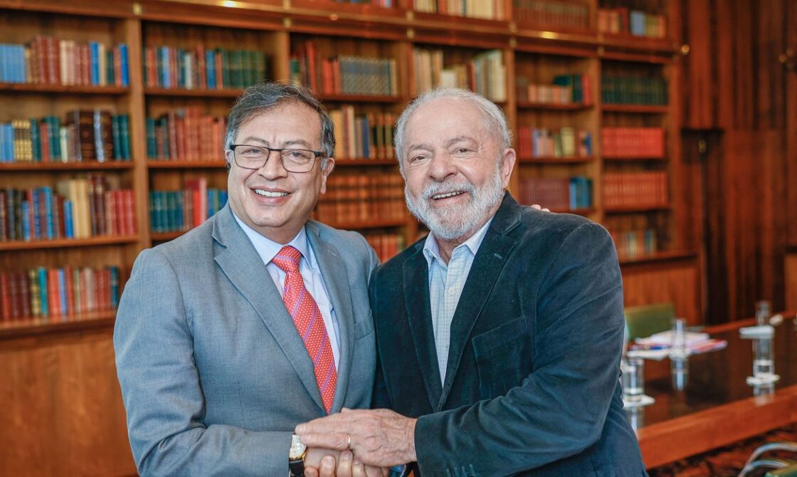Lula vai à Colômbia neste sábado para discutir Amazônia com Gustavo Petro