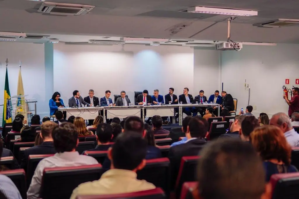 Comissões de Constituição e Justiça e de Orçamento debatem PEC do Congresso que altera Sistema Tributário Nacional