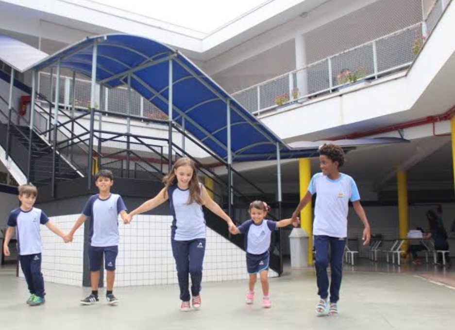 Se Lula é contra, muitos deixam de ser a favor também das escolas cívico-militares