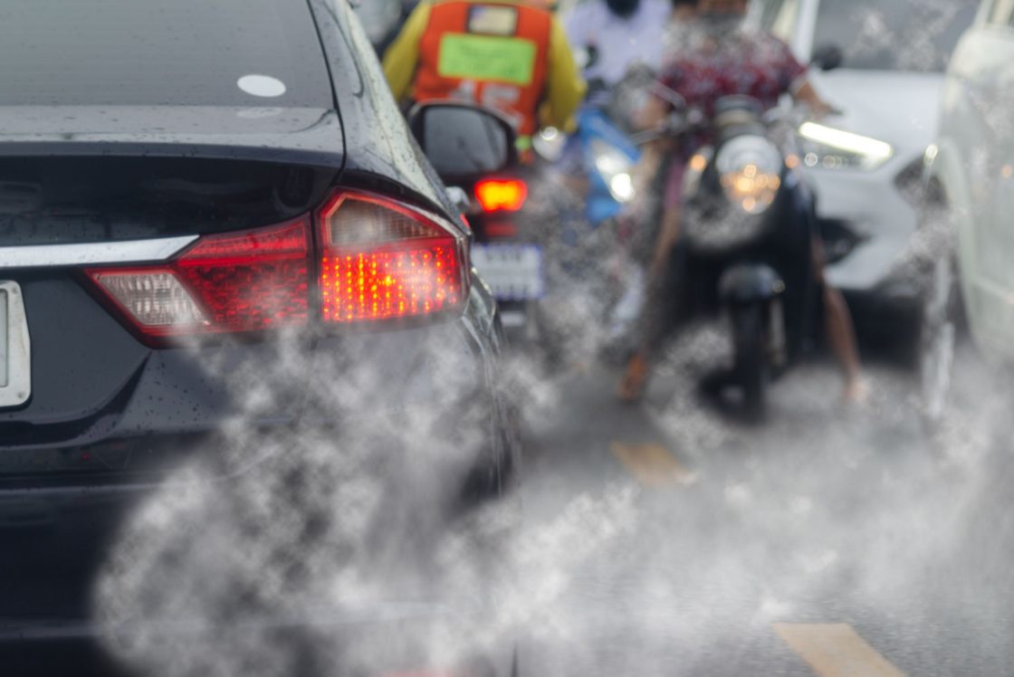 Inspeção veicular é alternativa para reduzir o impacto ambiental causado pelos veículos em circulação