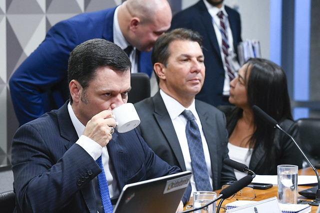 Relatora da CPMI, Eliziane Gama, quer acareação entre Torres e delegado da Polícia Federal