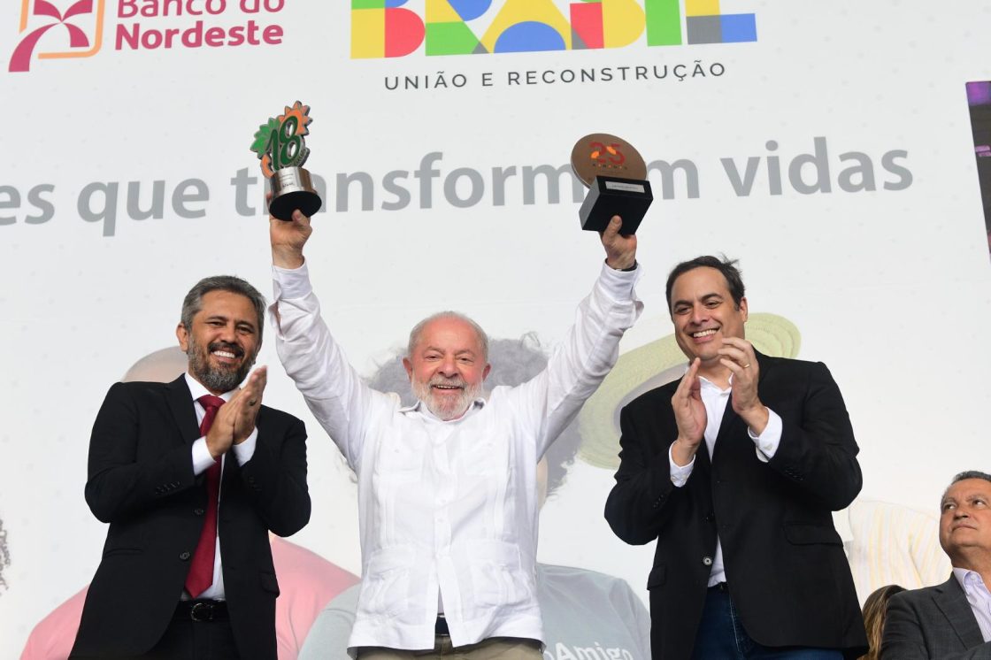 Presidente Lula anuncia redução de taxas e expansão dos programas de microcrédito do BNB
