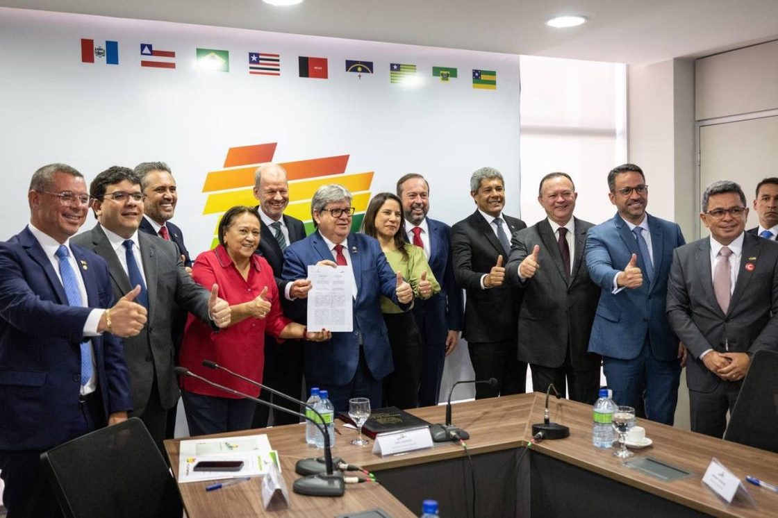 Estados do Nordeste assinam memorando para transformar a região em polo da economia verde