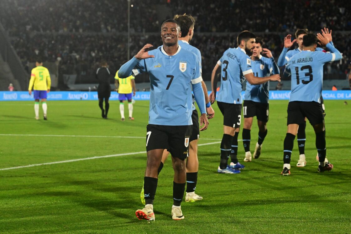 Brasil joga mal e perde para Uruguai pelas eliminatória da Copa do Mundo