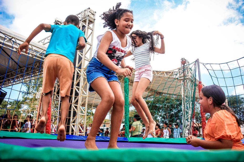 Infância no Brasil: mudar o presente ou comprometer o futuro